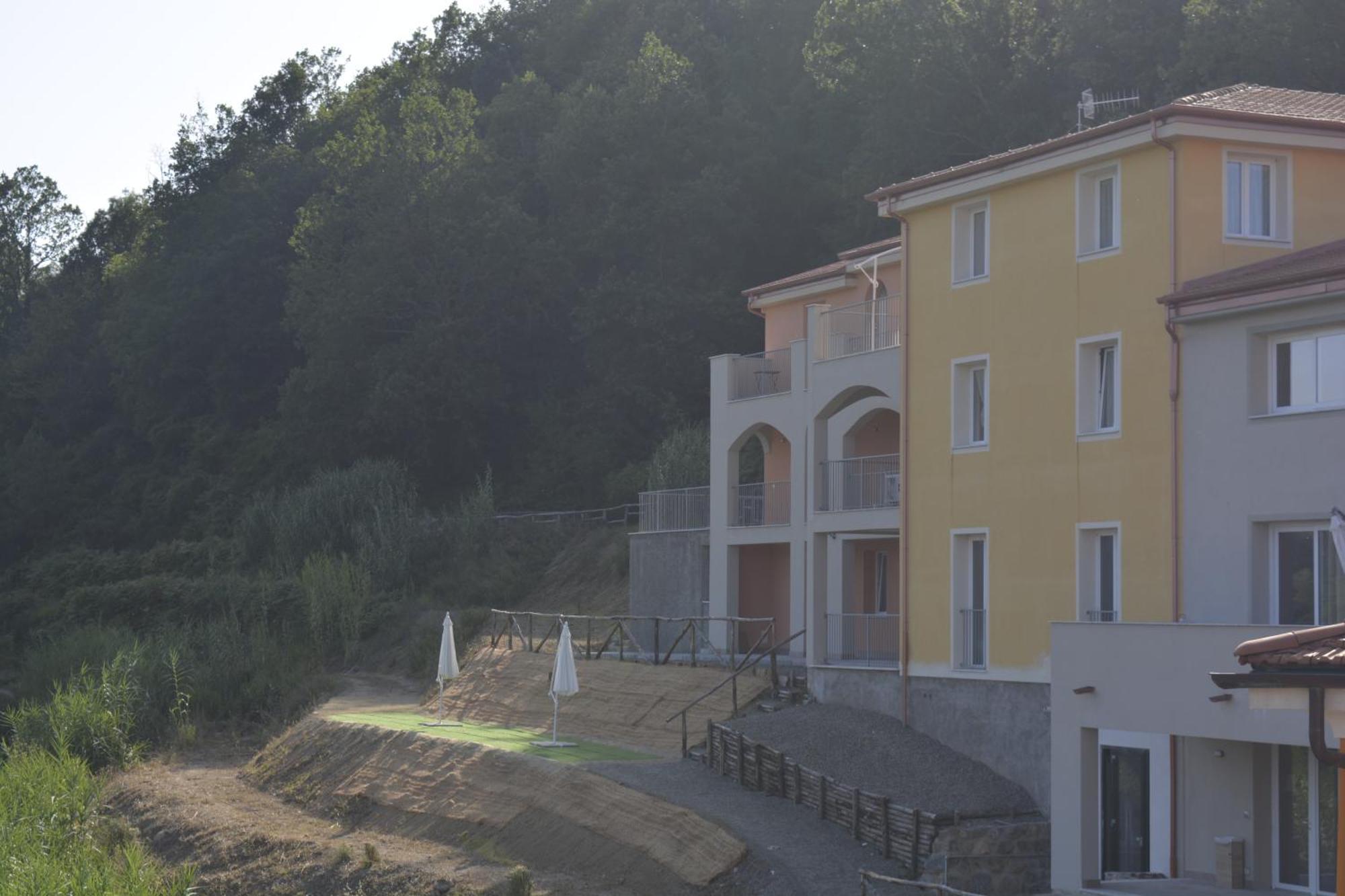 Castagnarossa Casa Vacanze 베베리노 외부 사진